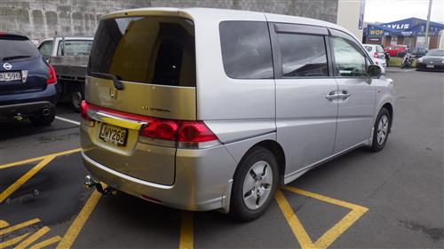 HONDA STEPWAGON STATIONWAGON 2005-2009